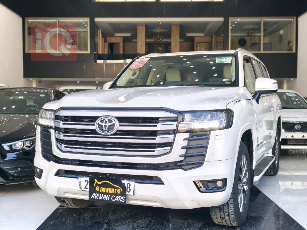 تويوتا لاندكروزر